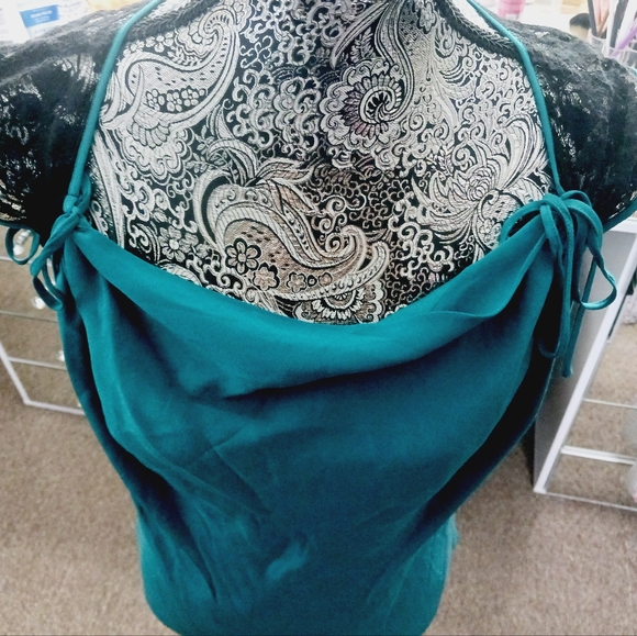 Silk dress made by Fall in a size 4 - Picture 3 of 7